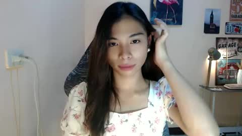 Snapshot of foeheart chatting on November 2025 12:49:01 AM Foe online show from November 2025 12:49:01 AM