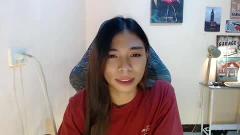 Snapshot of foeheart chatting on November 2025 12:43:01 AM Foe online show from November 2025 12:43:01 AM