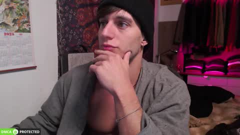 Folleti online show from December 2025 07:28:01 AM