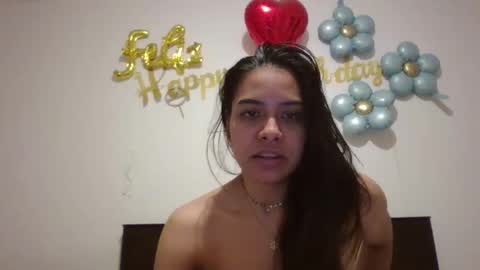 Snapshot of foolproofmya chatting on November 2025 12:55:02 AM Im Namy online show from November 2025 12:55:02 AM