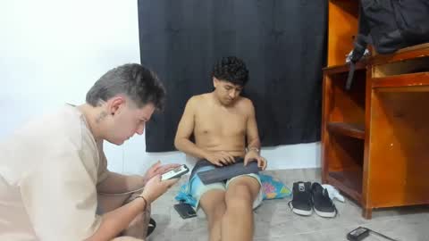 Snapshot of foot_master777 chatting on February 2025 11:23:02 PM foot_master777 online show from February 2025 11:23:02 PM