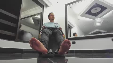 Snapshot of foot_master777 chatting on February 2025 02:37:01 AM foot_master777 online show from February 2025 02:37:01 AM