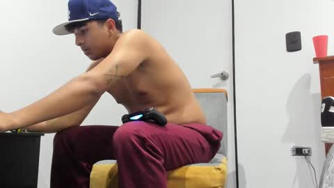 Snapshot of foot_master777 chatting on September 2025 11:54:01 PM foot_master777 online show from September 2025 11:54:01 PM