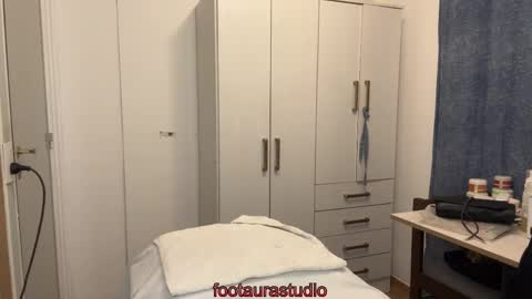 footaurastudio online show from March 2026 02:46:01 AM