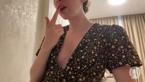 Snapshot of forbiddennvelvet chatting on July 2026 05:19:02 PM forbiddennvelvet online show from July 2026 05:19:02 PM