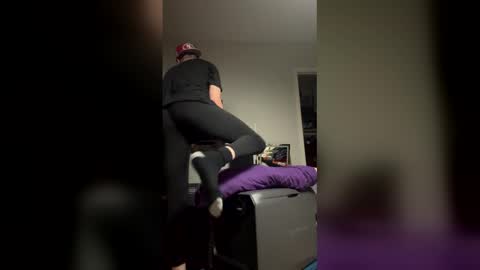 Snapshot of fordfamous chatting on February 2026 02:32:02 AM fordfamous online show from February 2026 02:32:02 AM