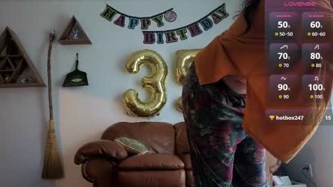 Snapshot of forestdarling chatting on February 2026 11:12:02 PM forestdarling online show from February 2026 11:12:02 PM