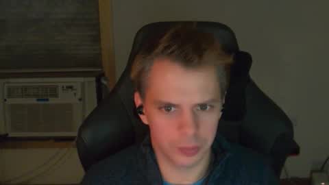 forever_broken online show from November 2025 06:44:01 AM