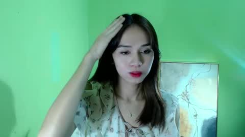 Snapshot of forever_wonnie23 chatting on December 2024 01:14:01 AM Wonnie online show from December 2024 01:14:01 AM