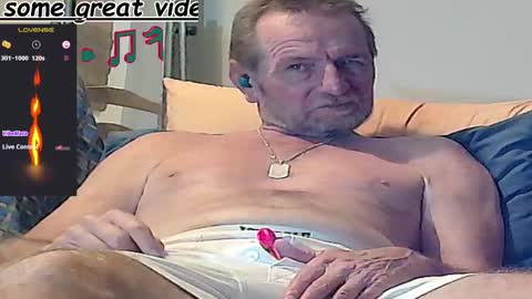 Snapshot of forexxxx_man chatting on January 2025 04:37:02 AM doc online show from January 2025 04:37:02 AM