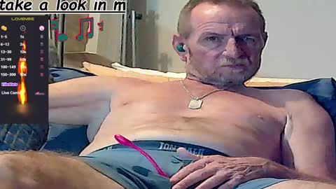 Snapshot of forexxxx_man chatting on February 2025 02:03:02 AM doc online show from February 2025 02:03:02 AM