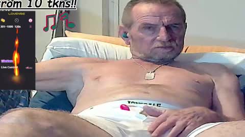 Snapshot of forexxxx_man chatting on March 2025 02:17:01 AM doc online show from March 2025 02:17:01 AM