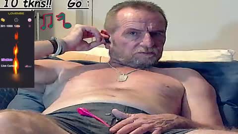 Snapshot of forexxxx_man chatting on March 2025 02:32:01 AM doc online show from March 2025 02:32:01 AM