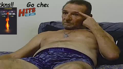Snapshot of forexxxx_man chatting on December 2025 01:21:02 AM doc online show from December 2025 01:21:02 AM
