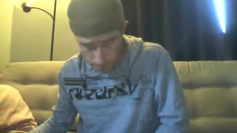 Snapshot of fouraide42 chatting on December 2024 04:29:02 PM fouraide42 online show from December 2024 04:29:02 PM