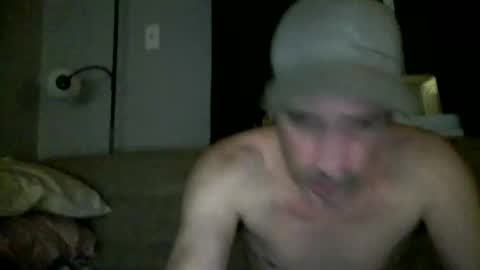 Snapshot of fouraide42 chatting on February 2025 07:23:01 AM fouraide42 online show from February 2025 07:23:01 AM