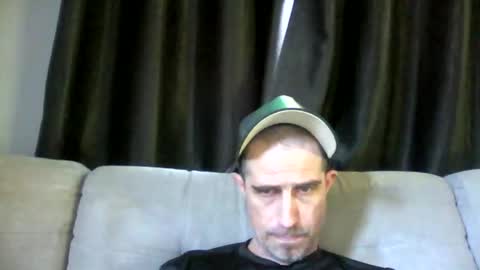 Snapshot of fouraide42 chatting on March 2025 09:11:02 PM fouraide42 online show from March 2025 09:11:02 PM