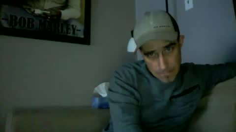 Snapshot of fouraide42 chatting on March 2025 05:00:02 AM fouraide42 online show from March 2025 05:00:02 AM