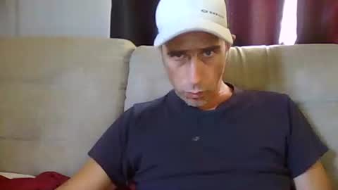 Snapshot of fouraide42 chatting on September 2025 02:29:02 PM fouraide42 online show from September 2025 02:29:02 PM