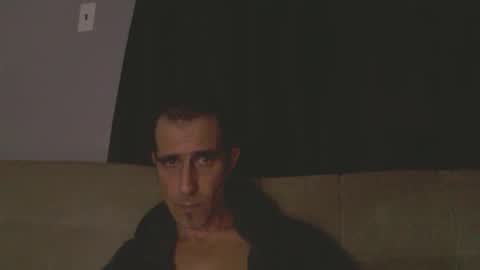 fouraide42 online show from January 2026 01:00:02 AM