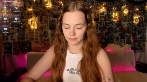 Lisa online show from December 2025 06:46:02 PM