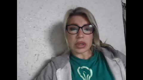 fox_red_lady7 online show from February 2026 09:23:02 AM