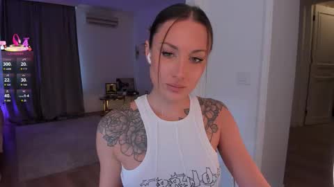 Snapshot of foxe_sailey chatting on February 2026 11:53:02 AM Fox love you online show from February 2026 11:53:02 AM