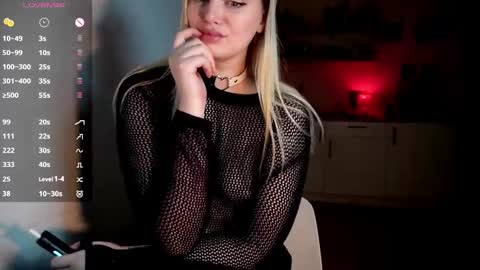 Snapshot of foxfrromearth chatting on January 2025 02:58:01 PM i am your baby Alien online show from January 2025 02:58:01 PM