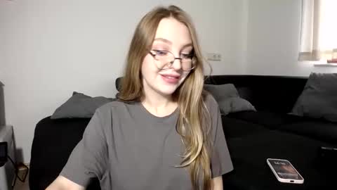 Snapshot of foxxialice chatting on October 2025 12:16:02 PM foxxialice online show from October 2025 12:16:02 PM