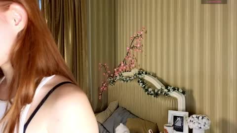 Snapshot of foxxx_tail chatting on March 2026 01:27:02 PM Petra online show from March 2026 01:27:02 PM