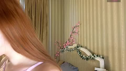 Snapshot of foxxx_tail chatting on March 2026 12:17:02 PM Petra online show from March 2026 12:17:02 PM