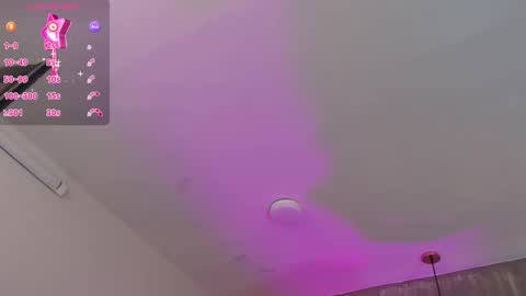 Foxxy  online show from October 2025 01:57:02 PM