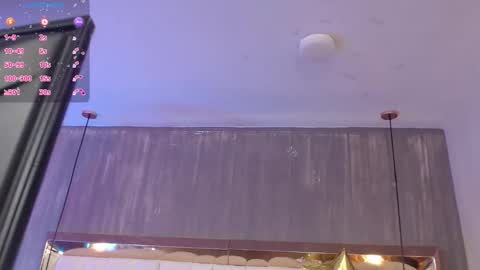 Foxxy  online show from October 2025 11:22:01 AM