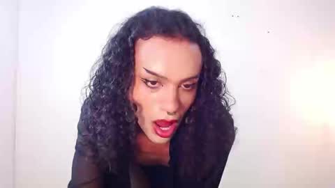 Ella online show from September 2025 04:08:02 PM