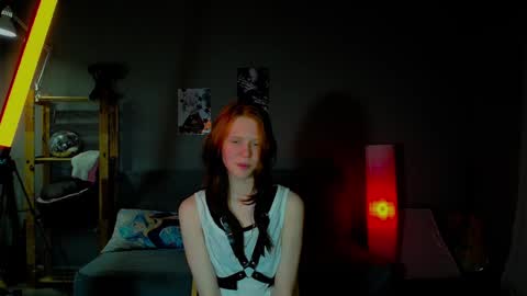 Snapshot of foxy_flame chatting on January 2025 07:20:02 PM Kira online show from January 2025 07:20:02 PM