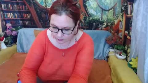 Snapshot of foxydesiree chatting on June 2026 04:20:01 PM foxydesiree online show from June 2026 04:20:01 PM