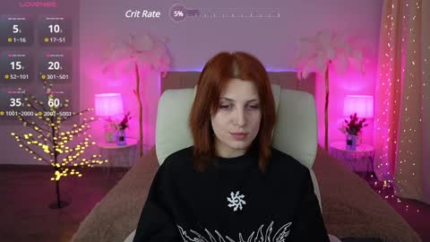 Snapshot of foxyrayy chatting on December 2024 01:57:02 AM F O X online show from December 2024 01:57:02 AM