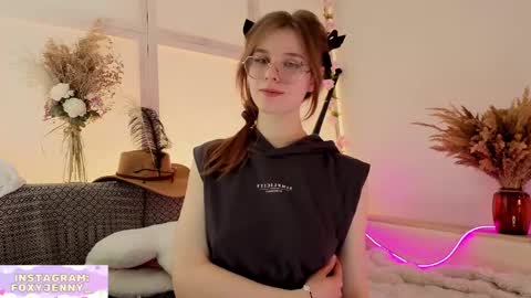 foxysecret_ online show from April 2026 06:26:01 PM