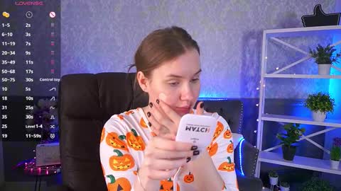 Kate online show from November 2025 02:54:01 AM