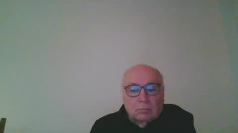Snapshot of fra94 chatting on December 2024 10:20:01 PM fra94 online show from December 2024 10:20:01 PM