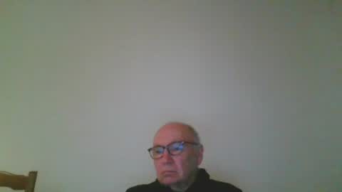 Snapshot of fra94 chatting on December 2024 01:22:01 AM fra94 online show from December 2024 01:22:01 AM