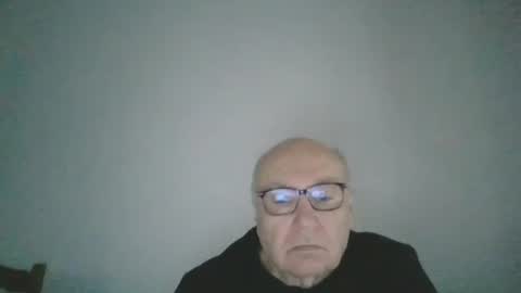 Snapshot of fra94 chatting on December 2024 02:00:01 PM fra94 online show from December 2024 02:00:01 PM