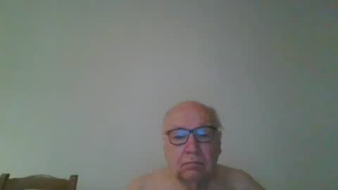 Snapshot of fra94 chatting on June 2026 03:20:02 AM fra94 online show from June 2026 03:20:02 AM