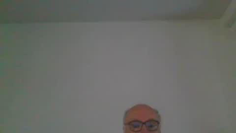 Snapshot of fra94 chatting on June 2026 04:44:01 PM fra94 online show from June 2026 04:44:01 PM