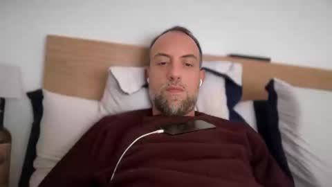 fra___ online show from October 2025 07:09:01 AM