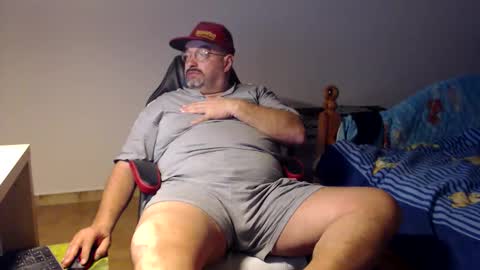 Snapshot of fraboys chatting on February 2026 06:53:01 AM Fraboys online show from February 2026 06:53:01 AM