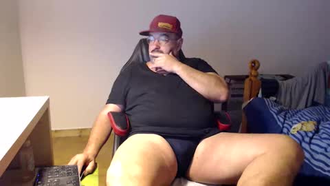 Snapshot of fraboys chatting on March 2026 06:52:01 AM Fraboys online show from March 2026 06:52:01 AM