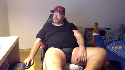 Snapshot of fraboys chatting on March 2026 06:36:01 PM Fraboys online show from March 2026 06:36:01 PM