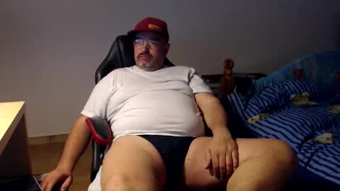 Snapshot of fraboys chatting on March 2026 01:25:01 PM Fraboys online show from March 2026 01:25:01 PM