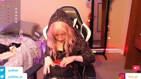 Fran  online show from January 2025 08:50:01 PM